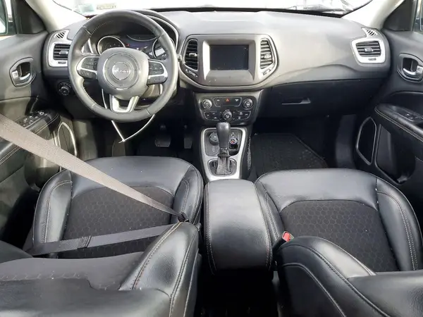 3C4NJDBB3JT349845 2018 JEEP COMPASS - Image 8