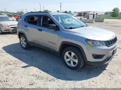 3C4NJDBB3JT350316 2018 JEEP COMPASS