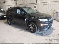 3C4NJDBB3JT350722 2018 JEEP COMPASS