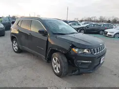 3C4NJDBB3JT366080 2018 JEEP COMPASS