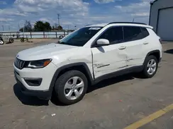 3C4NJDBB3JT392713 2018 JEEP COMPASS