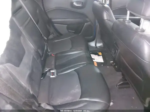 3C4NJDBB3JT395496 2018 JEEP COMPASS - Image 8