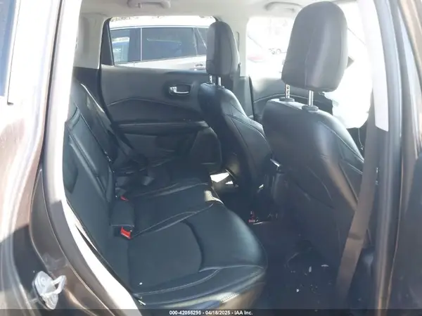 3C4NJDBB3JT401720 2018 JEEP COMPASS - Image 8