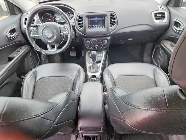 3C4NJDBB3JT418582 2018 JEEP COMPASS - Image 8