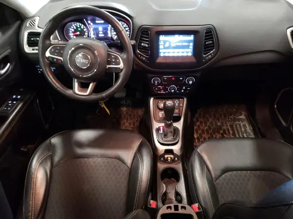 3C4NJDBB3JT418789 2018 JEEP COMPASS - Image 8