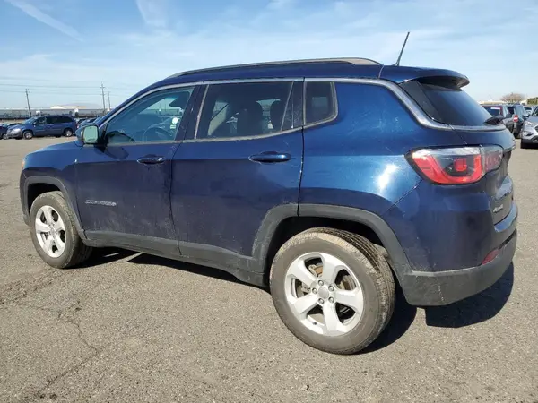 3C4NJDBB3JT422180 2018 JEEP COMPASS - Image 2