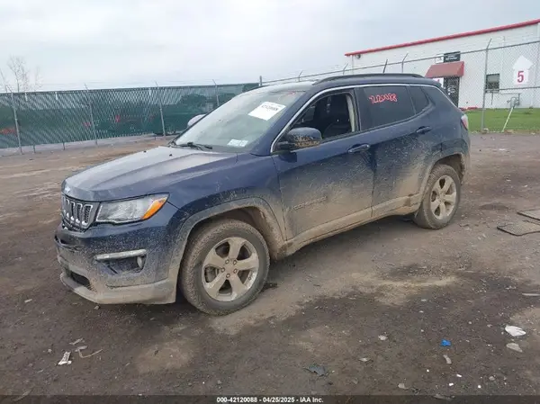 3C4NJDBB3JT434507 2018 JEEP COMPASS - Image 2