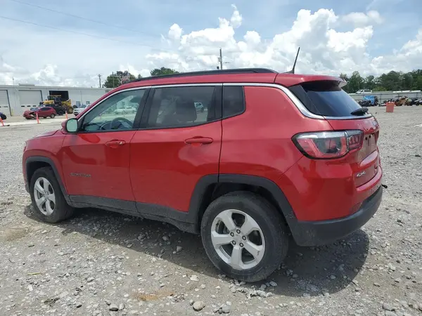 3C4NJDBB3JT434989 2018 JEEP COMPASS - Image 2