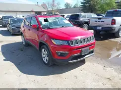 3C4NJDBB3JT435642 2018 JEEP COMPASS