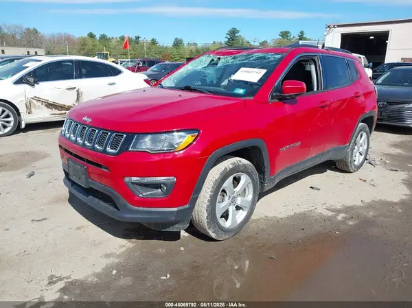 3C4NJDBB3JT435642 2018 JEEP COMPASS - Image 2