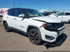 3C4NJDBB3JT453414 2018 JEEP COMPASS