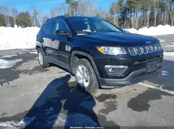 3C4NJDBB3JT453753 2018 JEEP COMPASS