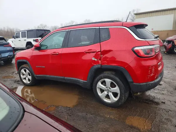 3C4NJDBB3JT458256 2018 JEEP COMPASS - Image 2