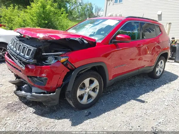 3C4NJDBB3JT470214 2018 JEEP COMPASS - Image 2