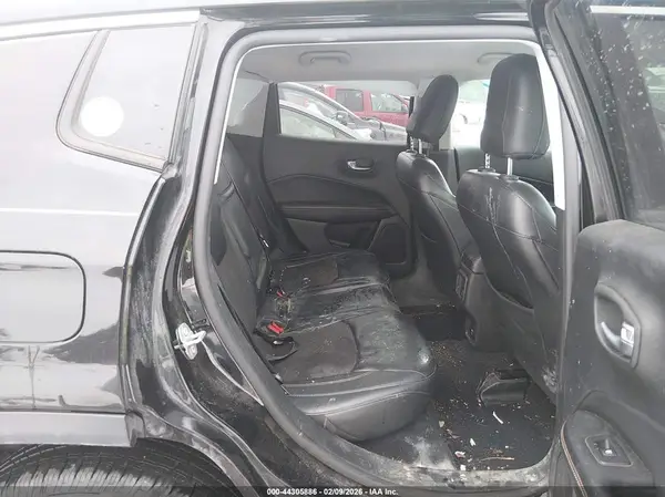3C4NJDBB3JT483836 2018 JEEP COMPASS - Image 8