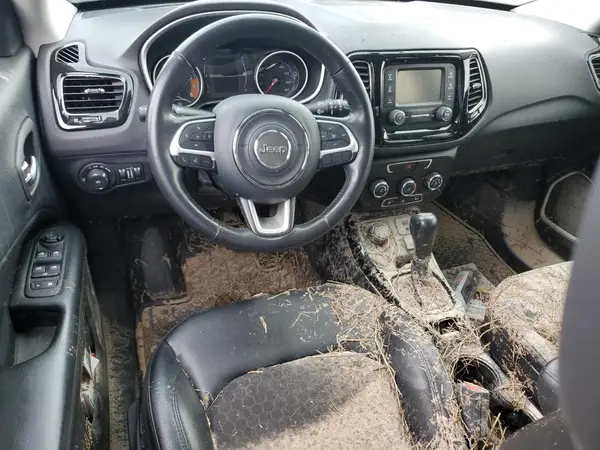 3C4NJDBB3JT492553 2018 JEEP COMPASS - Image 8