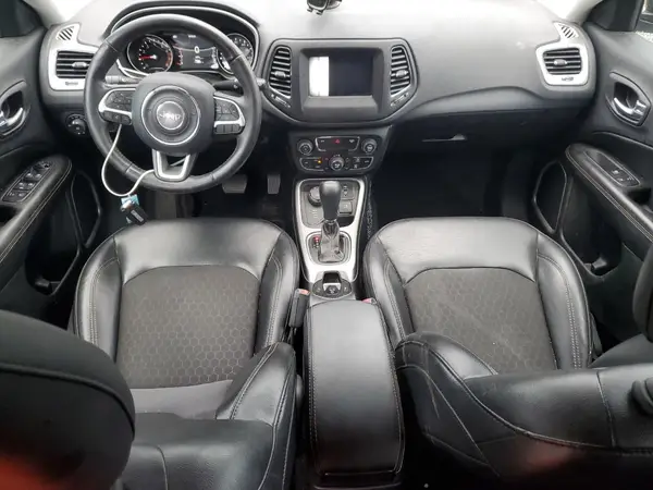 3C4NJDBB3KT593710 2019 JEEP COMPASS - Image 8