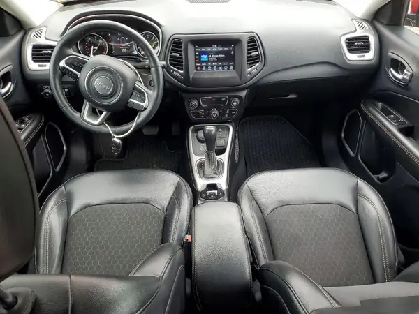 3C4NJDBB3KT593786 2019 JEEP COMPASS - Image 8