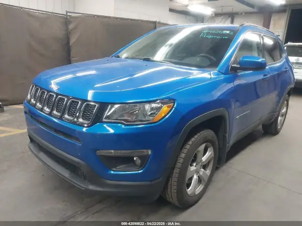 3C4NJDBB3KT595277 2019 JEEP COMPASS - Image 2