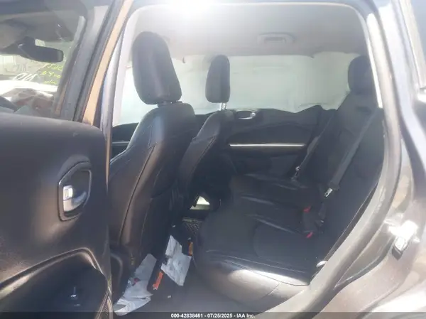 3C4NJDBB3KT597286 2019 JEEP COMPASS - Image 8
