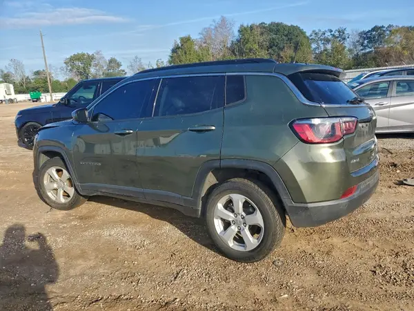 3C4NJDBB3KT639097 2019 JEEP COMPASS - Image 2
