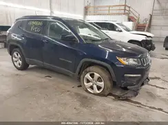 3C4NJDBB3KT639987 2019 JEEP COMPASS