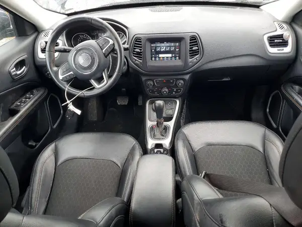 3C4NJDBB3KT641609 2019 JEEP COMPASS - Image 8