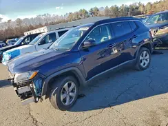 3C4NJDBB3KT645918 2019 JEEP COMPASS