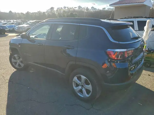 3C4NJDBB3KT645918 2019 JEEP COMPASS - Image 2