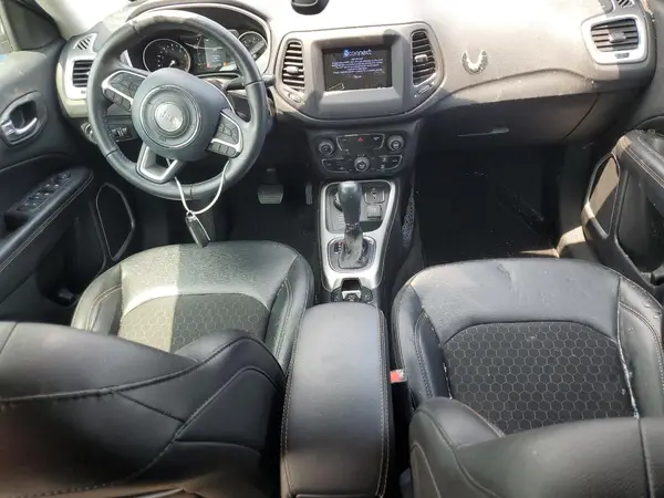 3C4NJDBB3KT646082 2019 JEEP COMPASS - Image 8