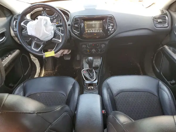 3C4NJDBB3KT648317 2019 JEEP COMPASS - Image 8
