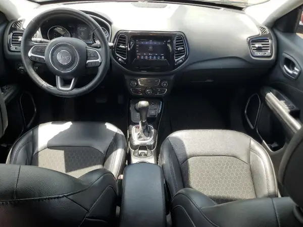 3C4NJDBB3KT653355 2019 JEEP COMPASS - Image 8