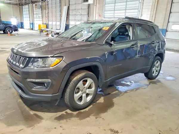 3C4NJDBB3KT661097 2019 JEEP COMPASS - Image 1