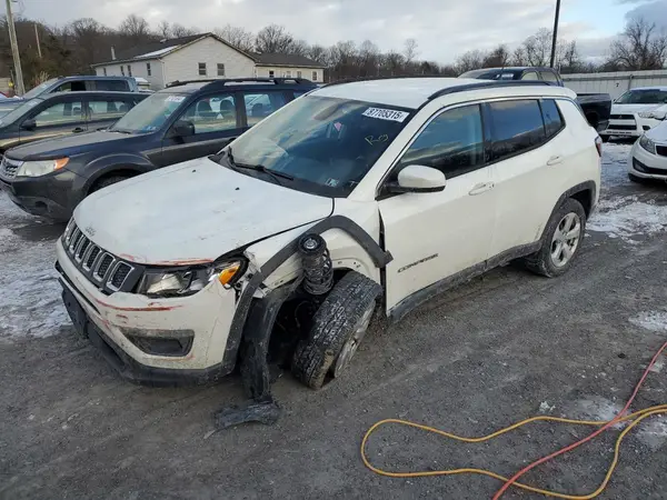 3C4NJDBB3KT678577 2019 JEEP COMPASS - Image 1