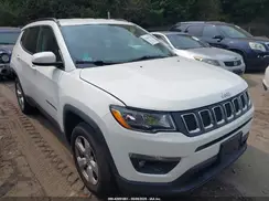 3C4NJDBB3KT704109 2019 JEEP COMPASS