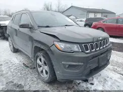 3C4NJDBB3KT711982 2019 JEEP COMPASS