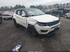 3C4NJDBB3KT713943 2019 JEEP COMPASS