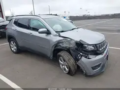 3C4NJDBB3KT723470 2019 JEEP COMPASS