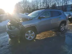 3C4NJDBB3KT734100 2019 JEEP COMPASS