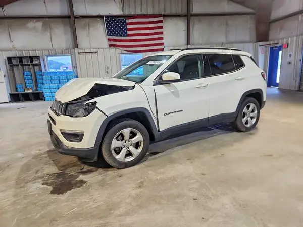 3C4NJDBB3KT734405 2019 JEEP COMPASS - Image 1