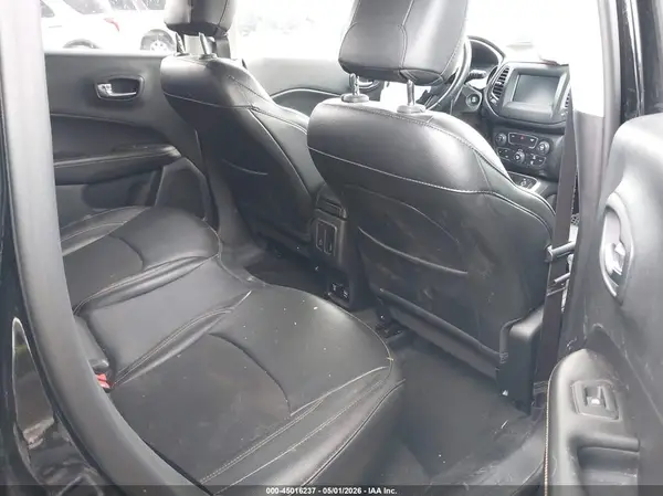 3C4NJDBB3KT742326 2019 JEEP COMPASS - Image 8