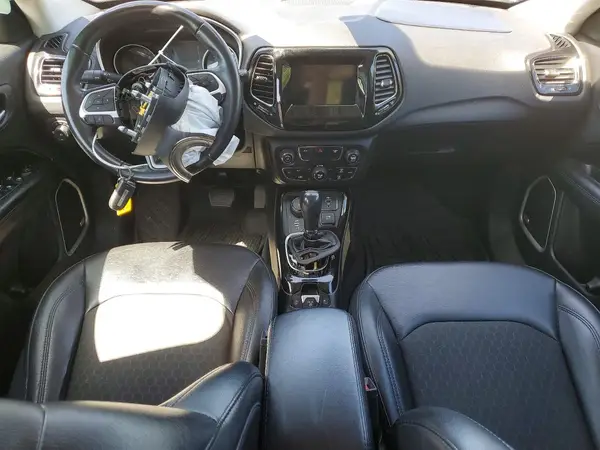 3C4NJDBB3KT750409 2019 JEEP COMPASS - Image 8