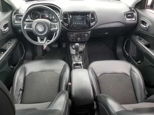 3C4NJDBB3KT761393 2019 JEEP COMPASS - Image 8