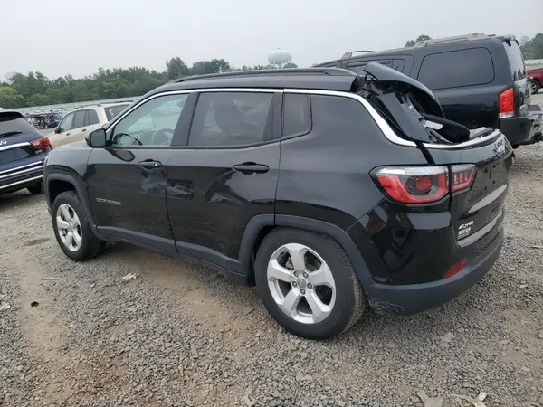 3C4NJDBB3KT766917 2019 JEEP COMPASS - Image 2