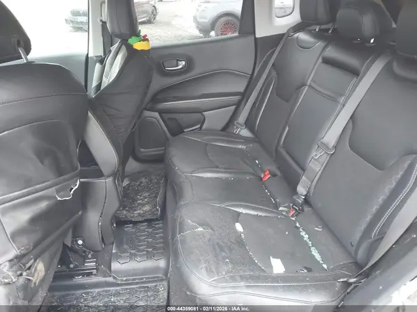 3C4NJDBB3KT768103 2019 JEEP COMPASS - Image 8
