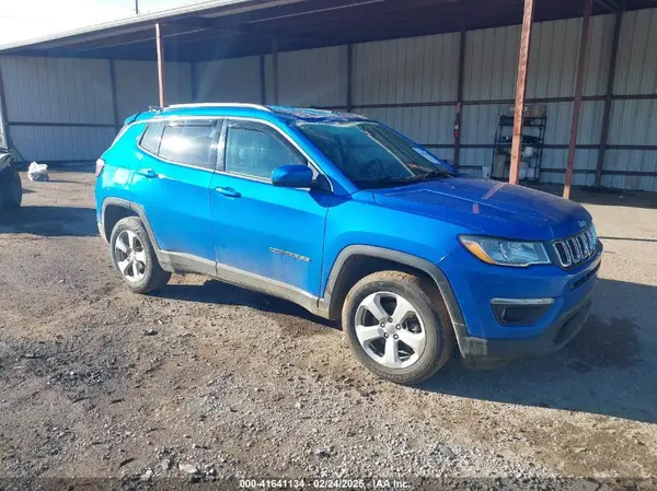 3C4NJDBB3KT806932 2019 JEEP COMPASS - Image 1