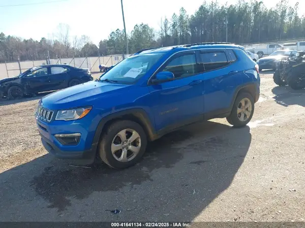 3C4NJDBB3KT806932 2019 JEEP COMPASS - Image 2