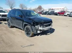 3C4NJDBB3KT812374 2019 JEEP COMPASS