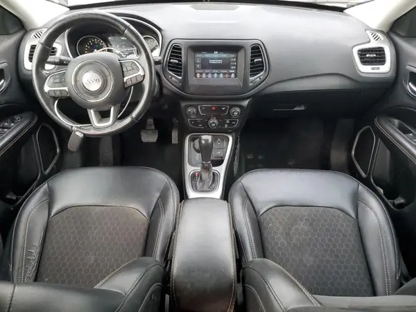 3C4NJDBB3KT818191 2019 JEEP COMPASS - Image 8