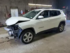 3C4NJDBB3KT847528 2019 JEEP COMPASS